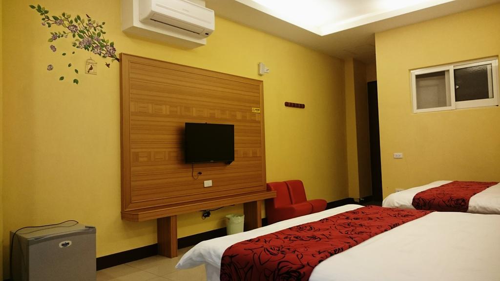Sun Moon Lake Crystal B&B Nantou Екстер'єр фото